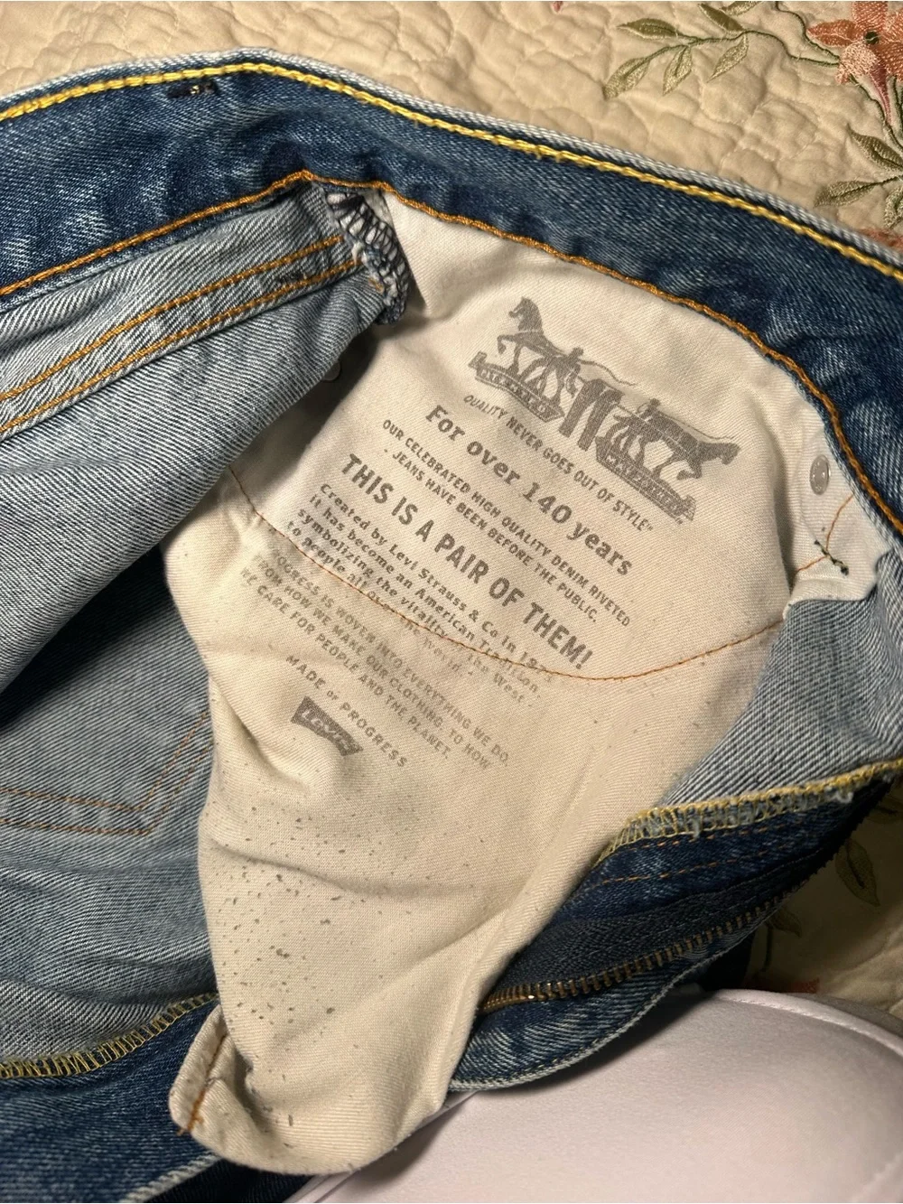Levi's Men's Classic Blue Relaxed Straight Jeans